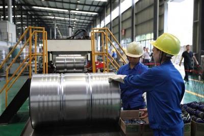 自貢一季度經(jīng)濟亮點 GDP增速16%，電站鍋爐與皮革制品產(chǎn)銷兩旺